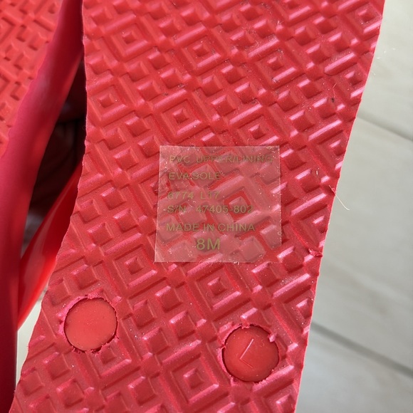 Tory Burch Vibrant Red Flip Flops - Picture 4 of 4